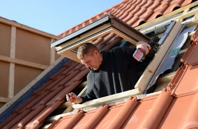 Pose de fenêtres de toit Velux à Sauzet